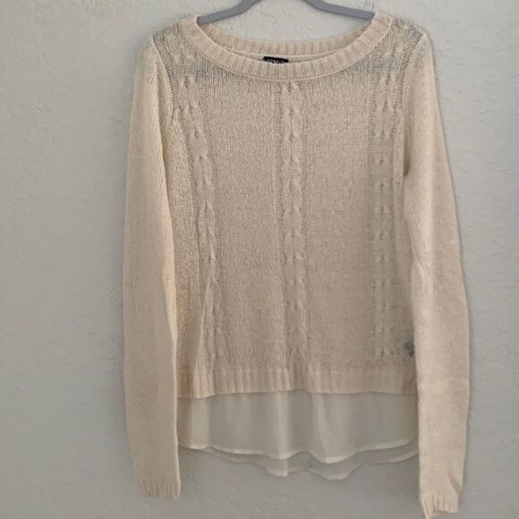 Torrid Layered Women’s White Sweater Size 0 = L - Picture 1 of 9